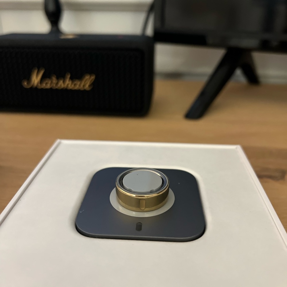 OURA Ring Gen4 - Gold